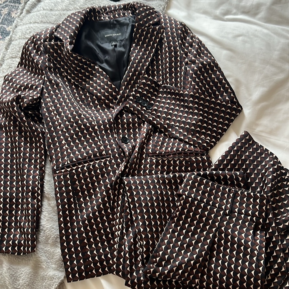❤️ BR suit (jacket AND pant)❤️